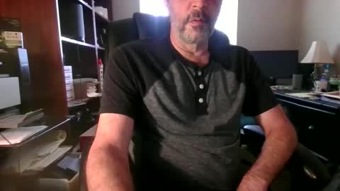 Snapshot of davethebooky chatting on 03.17.26 Dave online show from 03.17.26