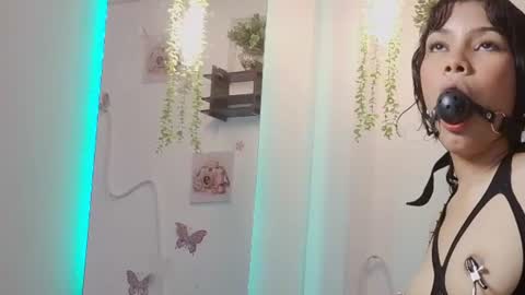 Snapshot of daviana_hill_ chatting on 06.11.26 Davi online show from 06.11.26