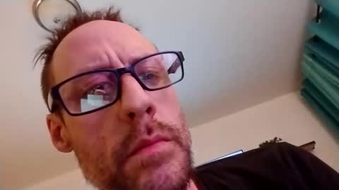 david1982yesyes online show from 04.01.26