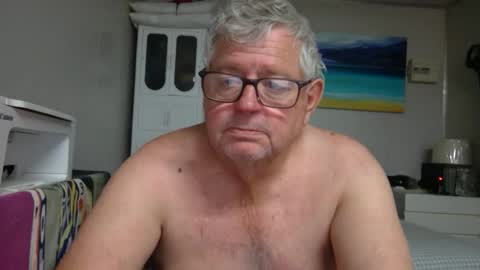 david290356 online show from 04.21.26