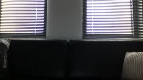 Snapshot of david_1987_cs chatting on 01.09.25 Skinny Big online show from 01.09.25