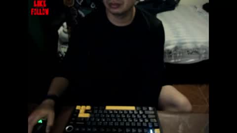 Snapshot of david_2789 chatting on 06.13.26 David online show from 06.13.26