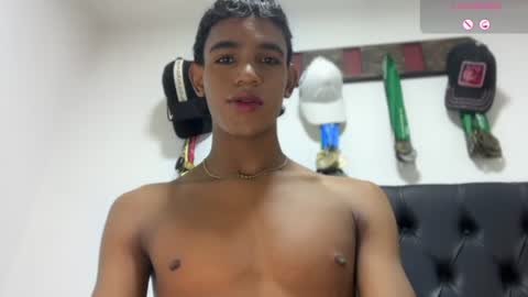 Snapshot of david_hot44 chatting on 06.26.26 david_hot44 online show from 06.26.26