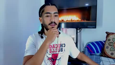 Snapshot of david_johnson372 chatting on 06.11.26 Hey im David that loves to explore and speak their fantasies. Very open talktative and nice. Feel free to chat with me online show from 06.11.26