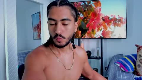 Snapshot of david_johnson372 chatting on 06.14.26 Hey im David that loves to explore and speak their fantasies. Very open talktative and nice. Feel free to chat with me online show from 06.14.26
