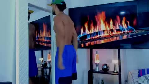 Hey im David that loves to explore and speak their fantasies. Very open talktative and nice. Feel free to chat with me online show from 08.07.26