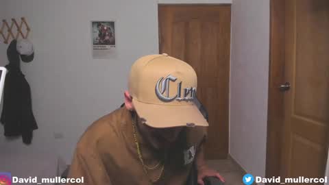 Snapshot of david_muller_ chatting on 12.27.24 David online show from 12.27.24