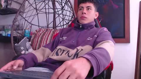 Snapshot of david_savage_ chatting on 01.09.26 david online show from 01.09.26