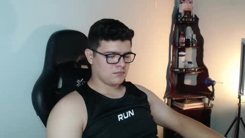 Snapshot of david_smit_ chatting on 02.21.26 david smit online show from 02.21.26