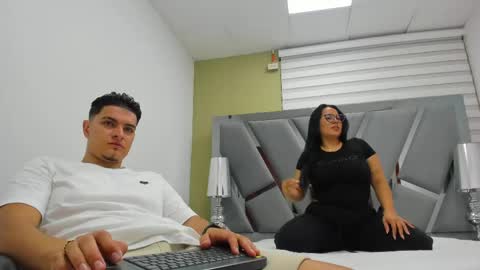 david_victoriaa online show from 05.13.26