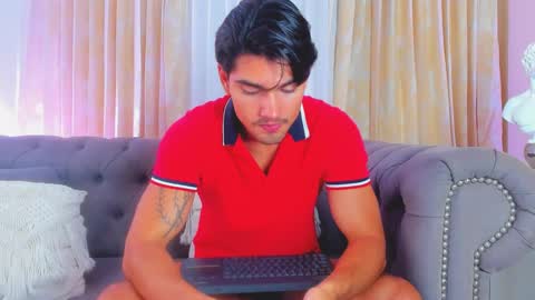 Snapshot of davidaponte017 chatting on 02.17.25 davidaponte online show from 02.17.25