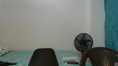 Snapshot of davidberrocal chatting on 05.25.26 DavidSexxx777 online show from 05.25.26