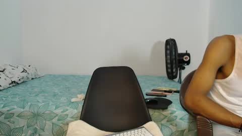 Snapshot of davidberrocal chatting on 06.15.26 DavidSexxx777 online show from 06.15.26