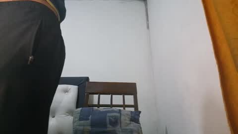 Snapshot of davidcr89 chatting on 02.18.26 davidcr89 online show from 02.18.26