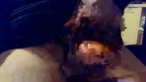 Snapshot of davidneedmore chatting on 10.07.25 davidneedmore online show from 10.07.25