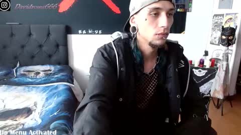   online show from 10.07.25