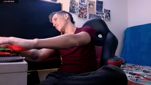 Snapshot of davidsalazar33 chatting on 02.12.26 davidsalazar33 online show from 02.12.26