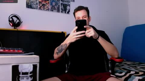 Snapshot of davidsalazar33 chatting on 03.22.26 davidsalazar33 online show from 03.22.26