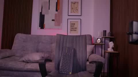 Davies brown    schedule 12pm to 5pm col time online show from 02.01.26