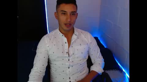 Snapshot of davixx258 chatting on 02.20.25 DS online show from 02.20.25