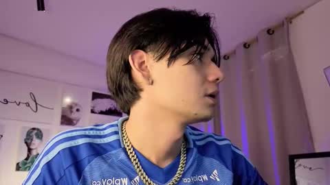 Snapshot of davoxer chatting on 02.22.26 davoxer online show from 02.22.26