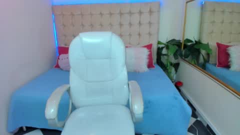 dawn_16 online show from 02.15.25