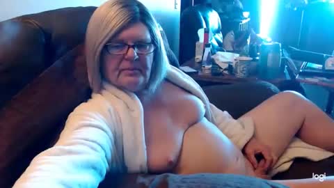 dawndoesall online show from 12.07.24