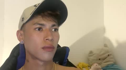 Snapshot of daxonreyy_ chatting on 03.22.26 Daxon online show from 03.22.26