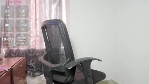 Snapshot of dayan_foxx chatting on 02.14.26 Dayan foxx online show from 02.14.26