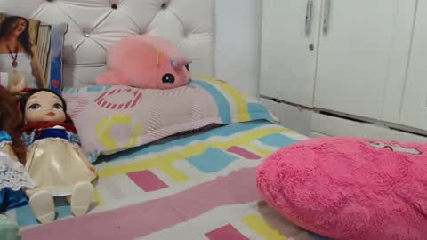 instagram  catherin dayana reina online show from 12.11.24