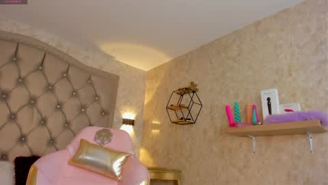 DAYRA ANGELS online show from 01.09.25