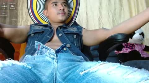 Snapshot of dayro_dduran chatting on 05.16.26 dayro_dduran online show from 05.16.26