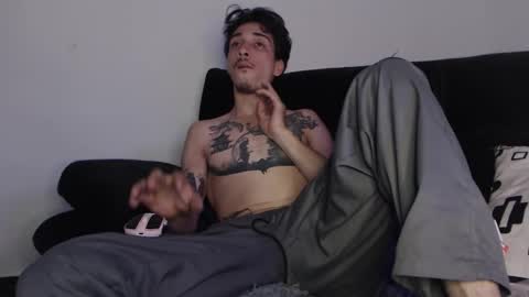 dazzayy online show from 10.12.25