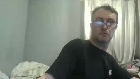 Snapshot of dazzill chatting on 03.18.26 Dazzill online show from 03.18.26