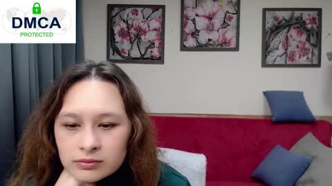 Elya online show from 10.27.25