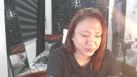 Snapshot of dazzlinglady44 chatting on 12.18.24 stephaniechim online show from 12.18.24