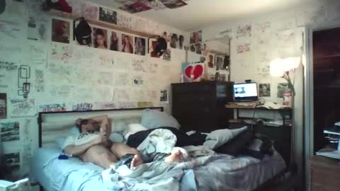 Snapshot of dbeamon92 chatting on 02.12.26 dbeamon92 online show from 02.12.26