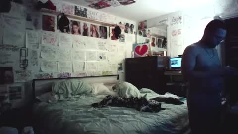 Snapshot of dbeamon92 chatting on 02.18.26 dbeamon92 online show from 02.18.26