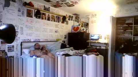 Snapshot of dbeamon92 chatting on 03.04.26 dbeamon92 online show from 03.04.26