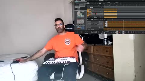 dbfroge online show from 09.15.25