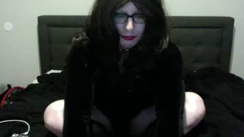 Snapshot of dbikes182 chatting on 11.06.25 dbikes182 online show from 11.06.25