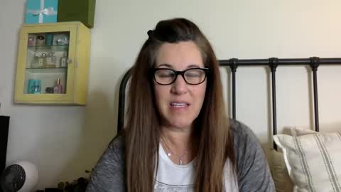 DDMolly online show from 01.05.25