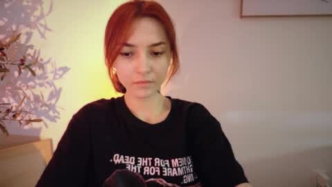 Snapshot of dead_girll chatting on 05.09.26 freak online show from 05.09.26