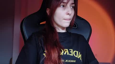 Snapshot of dead_girll chatting on 05.22.26 freak online show from 05.22.26