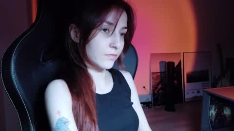 Snapshot of dead_girll chatting on 07.03.26 freak online show from 07.03.26