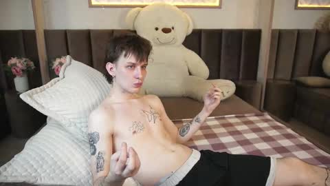 Snapshot of dearboyy_ chatting on 03.25.26 dearboyy_ online show from 03.25.26