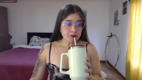 Snapshot of dearlilith6666 chatting on 06.11.26 dearlilith6666 online show from 06.11.26