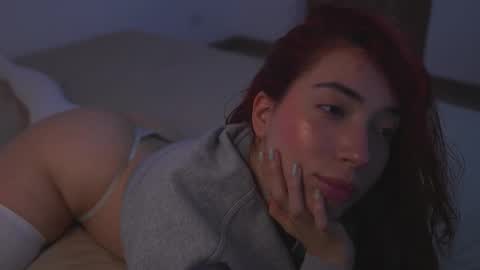 Snapshot of dearnina chatting on 11.30.25 NINA 30OFF online show from 11.30.25