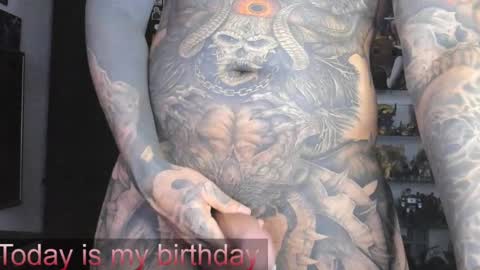    online show from 03.06.25