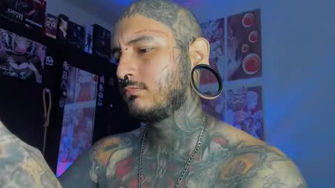    online show from 10.11.25